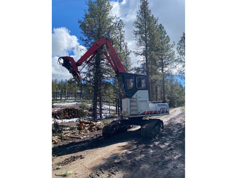 2005 Link-Belt 210 LX Log Loader